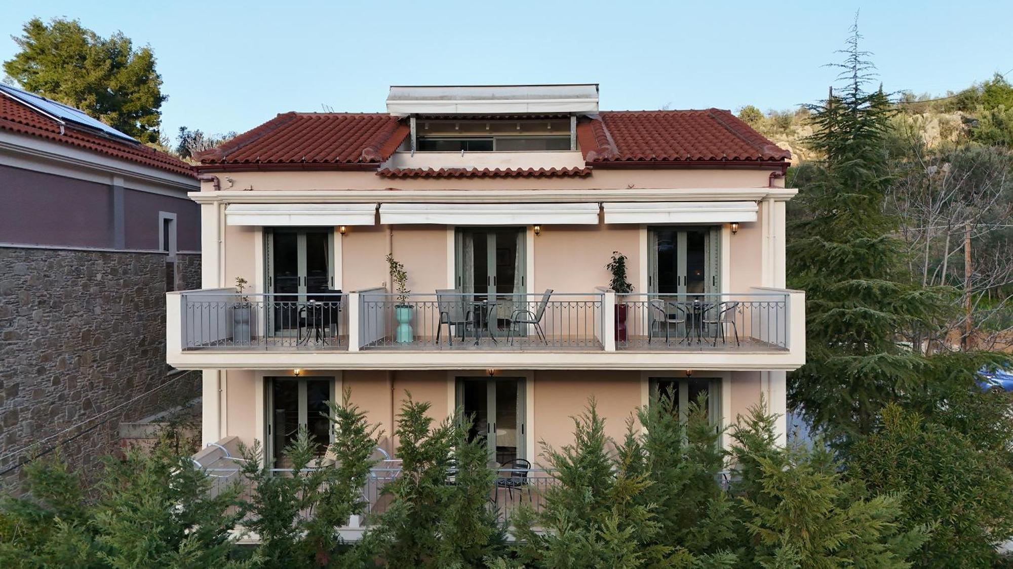 Aerinon Guesthouse Nafplio Exterior photo
