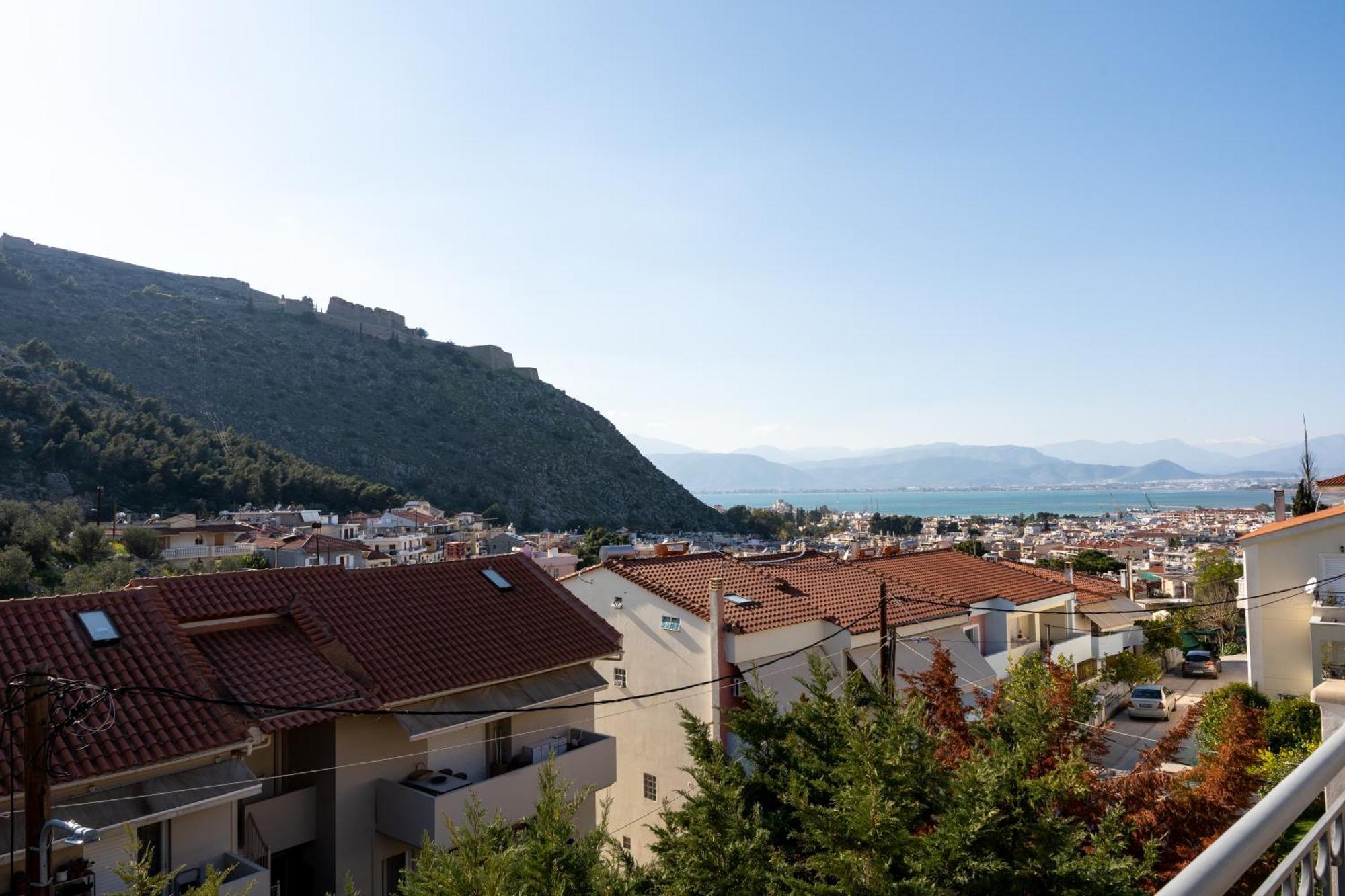 Aerinon Guesthouse Nafplio Exterior photo