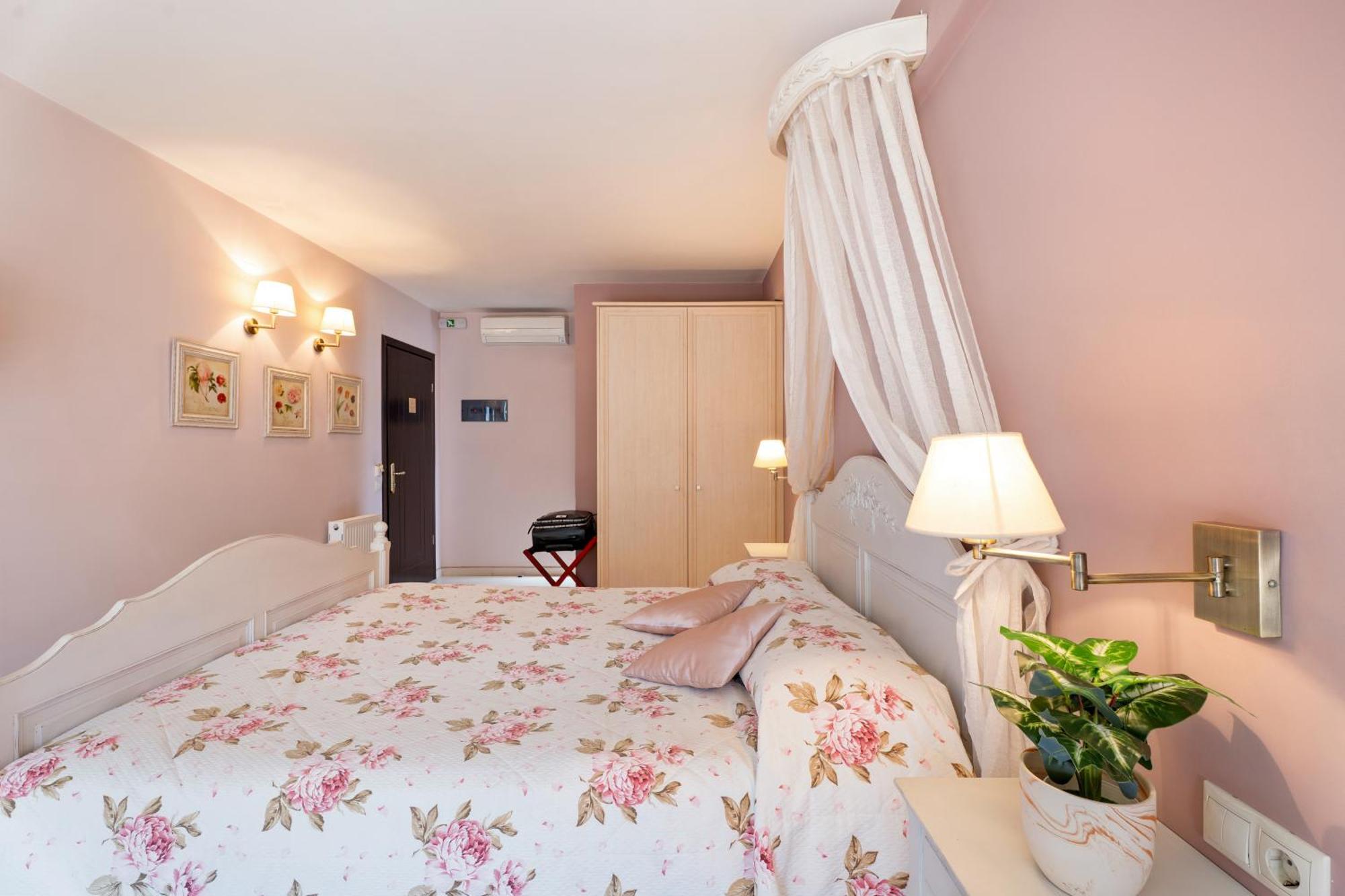 Aerinon Guesthouse Nafplio Exterior photo