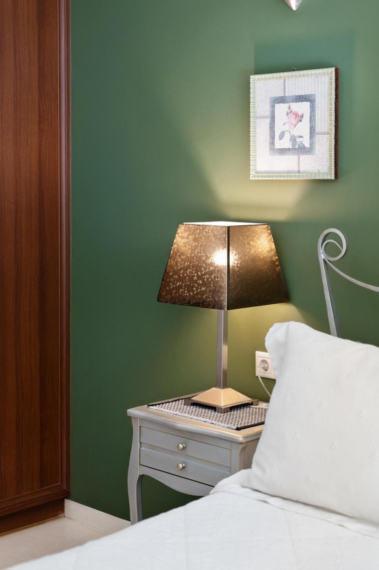 Aerinon Guesthouse Nafplio Exterior photo