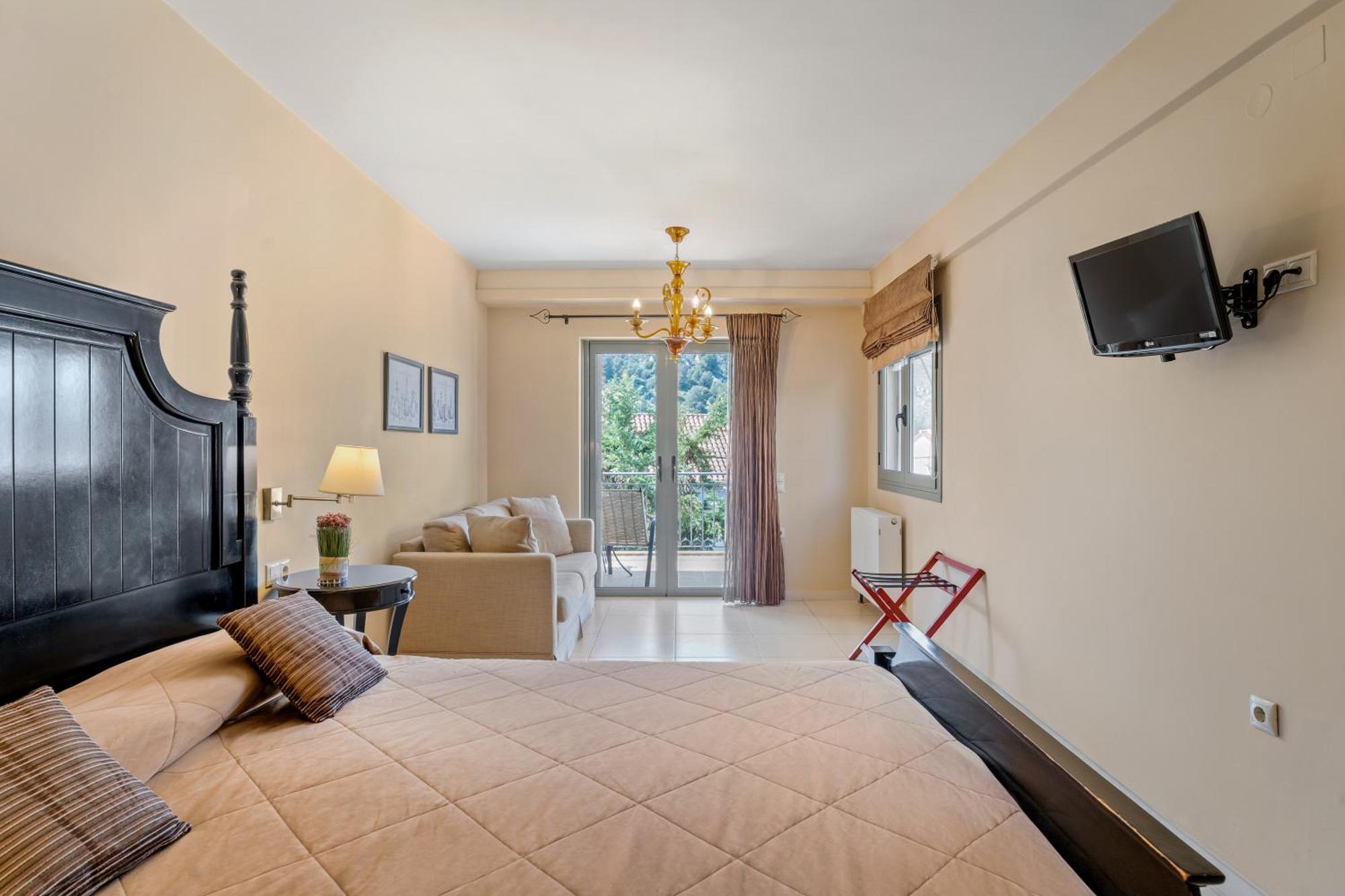 Aerinon Guesthouse Nafplio Exterior photo
